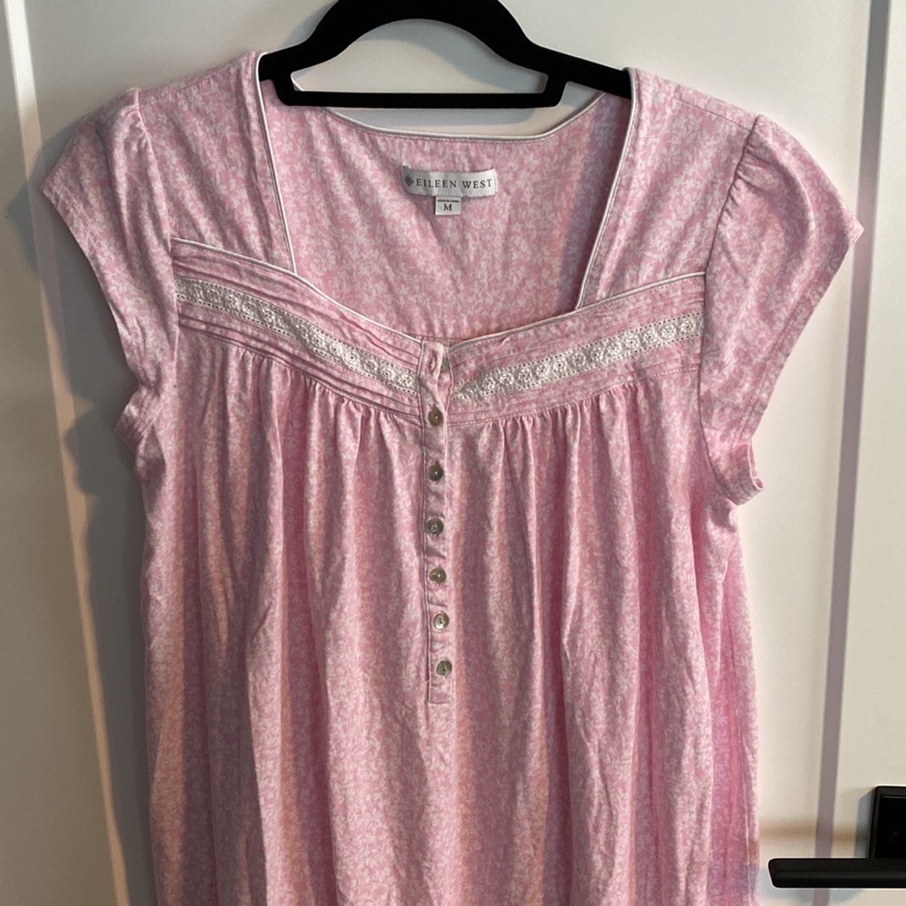 Eileen West Pink Floral Cap Sleeve Night Dress Lace Button Yoke EUC - Picture 2 of 11